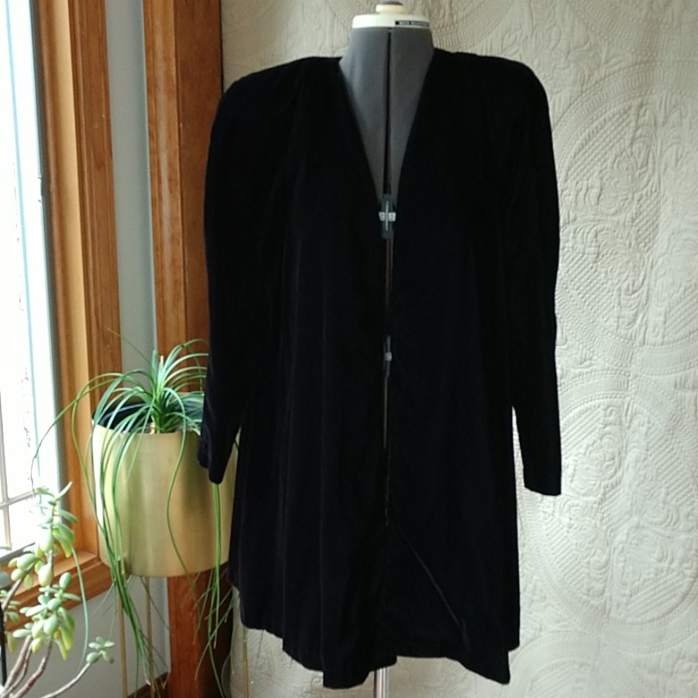 Black velvet swing style coat/cape